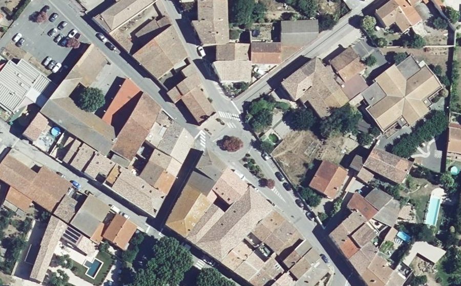 Vue aérienne du Rond-point anonyme n°134120016