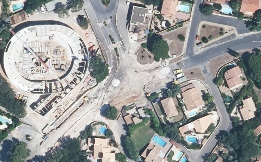 Vue aérienne du Rond-point anonyme n°1342714879
