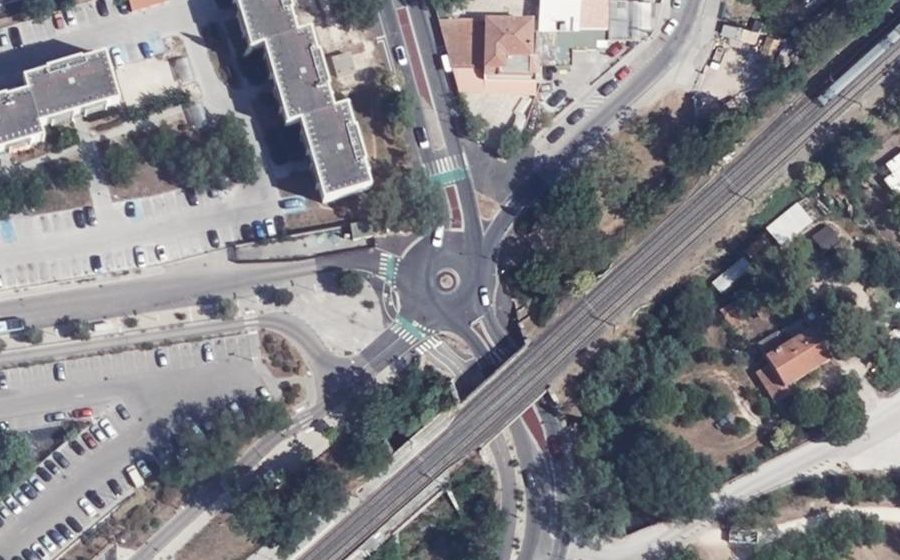 Vue aérienne du Rond-point anonyme n°1343149180