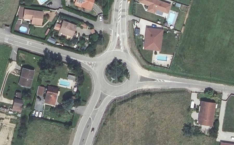 Vue aérienne du Rond-point anonyme n°1347673449