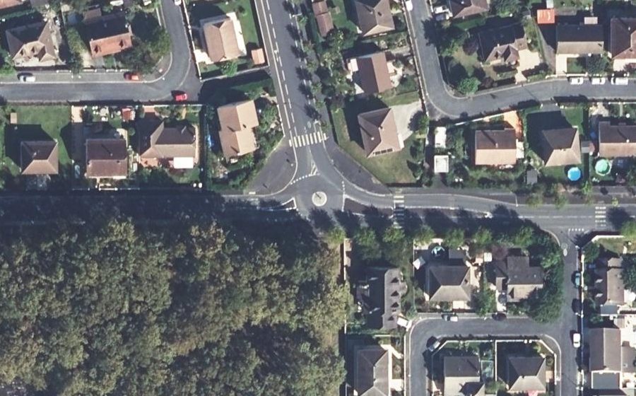 Vue aérienne du Rond-point anonyme n°1355821248