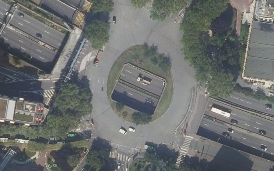 Vue aérienne du Place des Insurgés de Varsovie