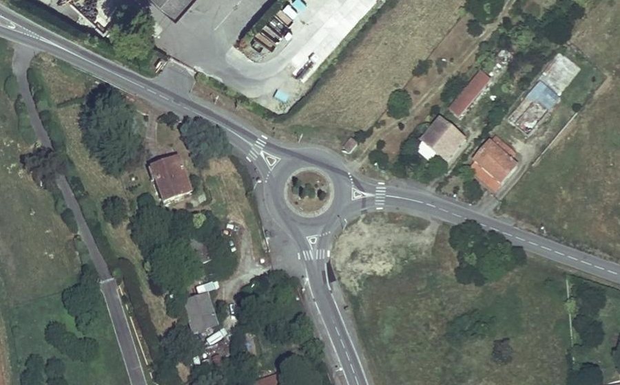 Vue aérienne du Route de Lacourtensourt