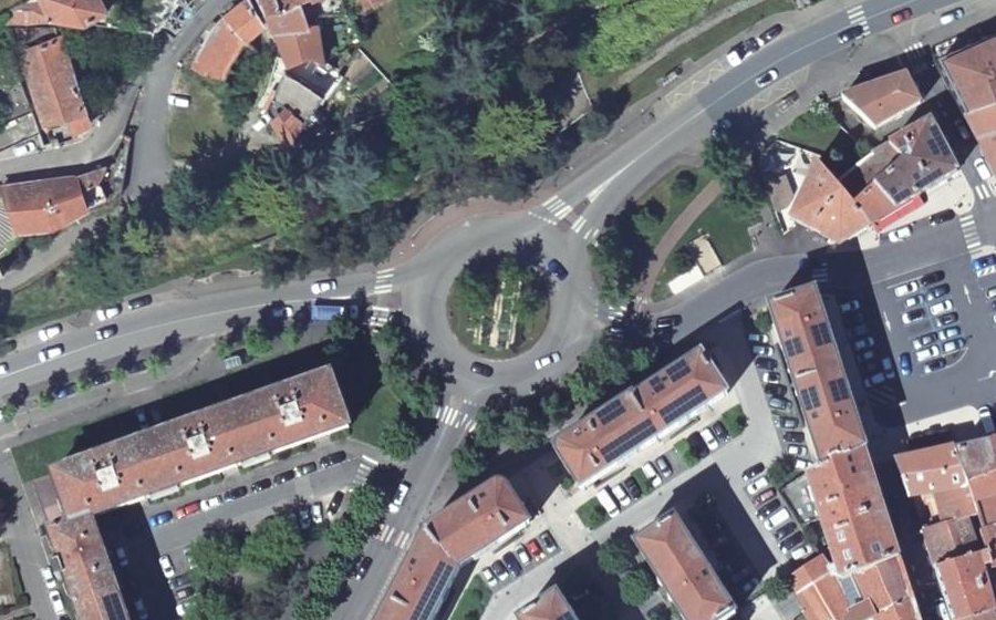 Vue aérienne du Rond-Point Paul et Marie Cave