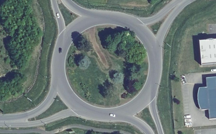 Vue aérienne du Rond-point anonyme n°14000867