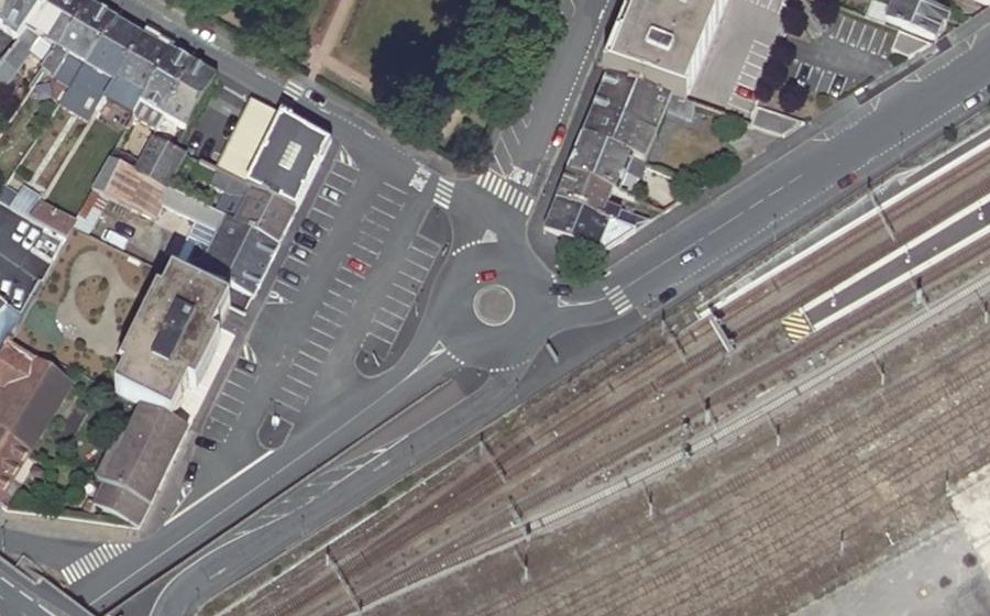 Vue aérienne du Rond-point anonyme n°1411590976
