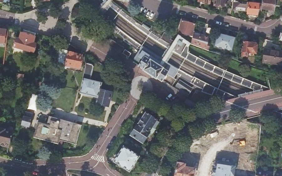 Vue aérienne du Rond-point anonyme n°1415199894