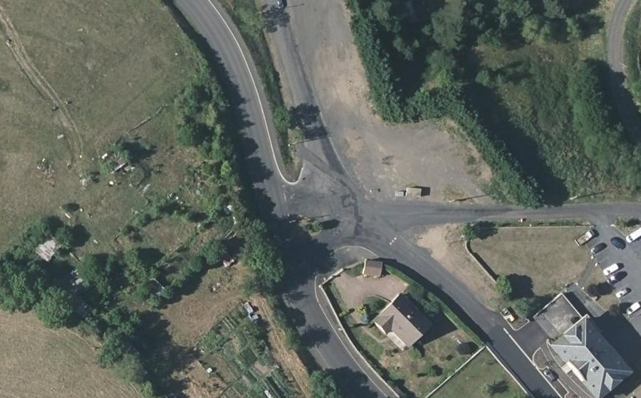 Vue aérienne du Rond-point anonyme n°1415945209