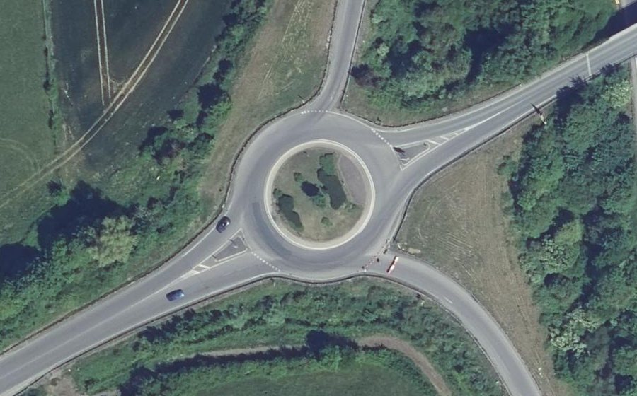 Vue aérienne du Rond-point anonyme n°14168578