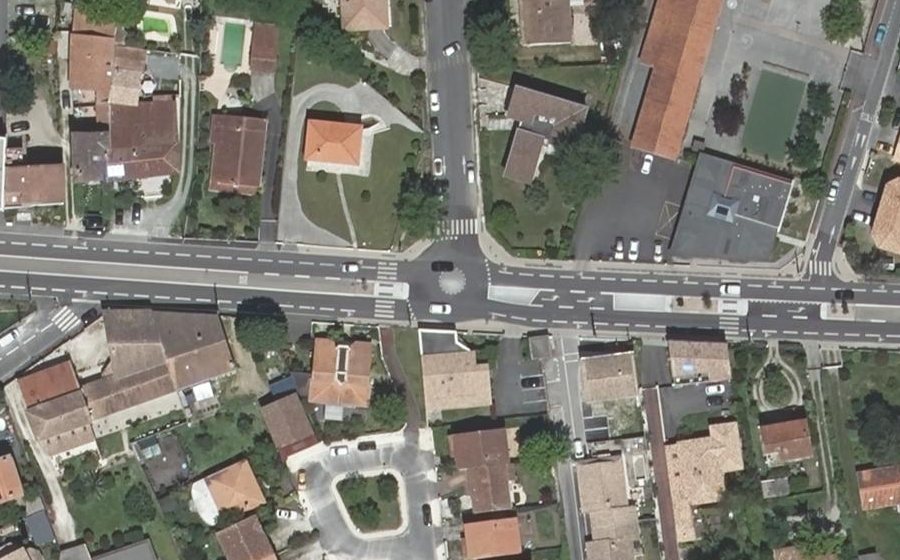 Vue aérienne du Rond-point anonyme n°1419023028