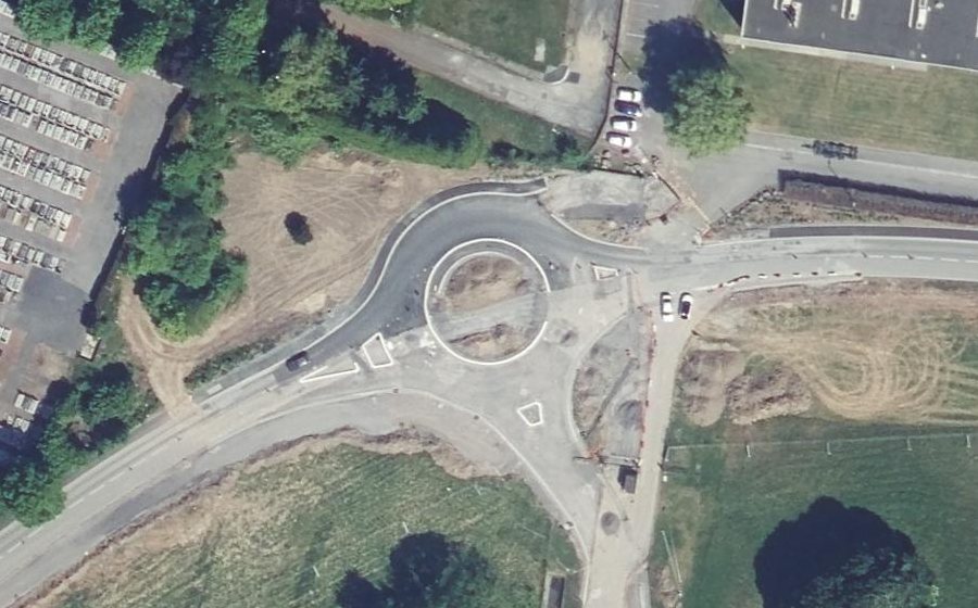 Vue aérienne du Rond-point anonyme n°1421136342