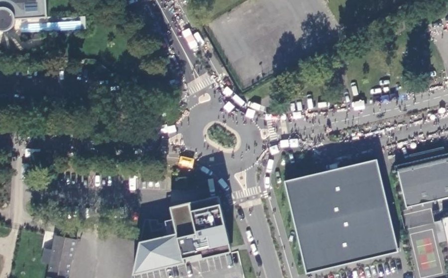 Vue aérienne du Rond-point anonyme n°1429234007