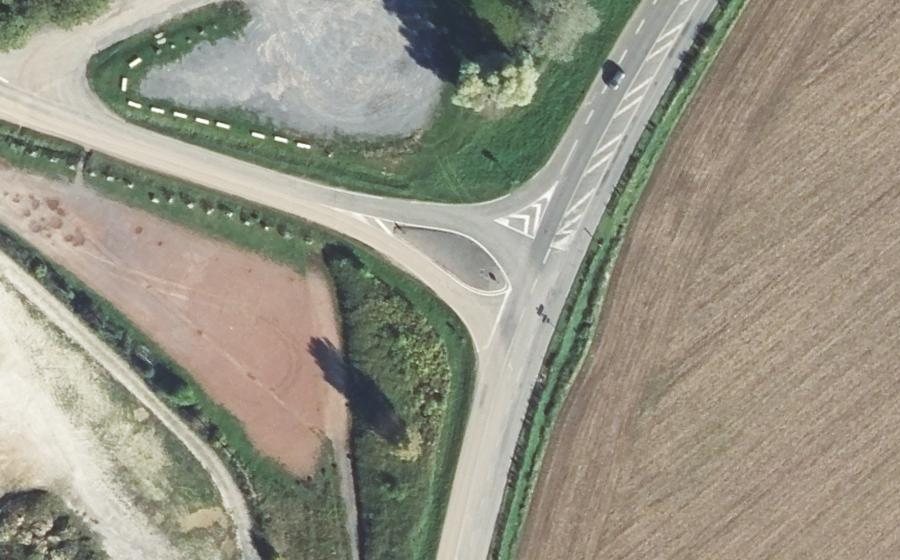 Vue aérienne du Rond-point anonyme n°1450453585