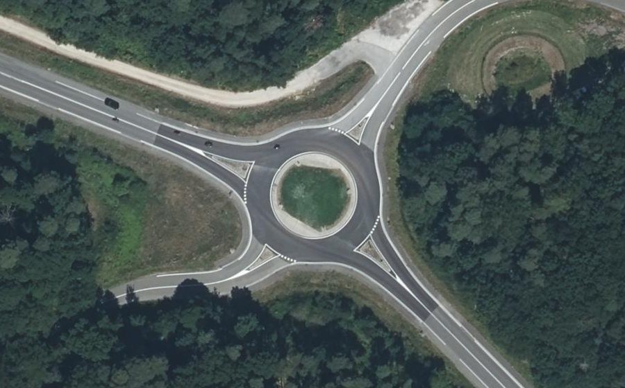 Vue aérienne du Rond-Point du Moulin des Loups