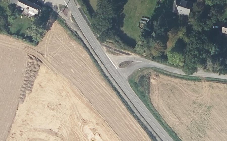 Vue aérienne du Rond-point anonyme n°1457168568