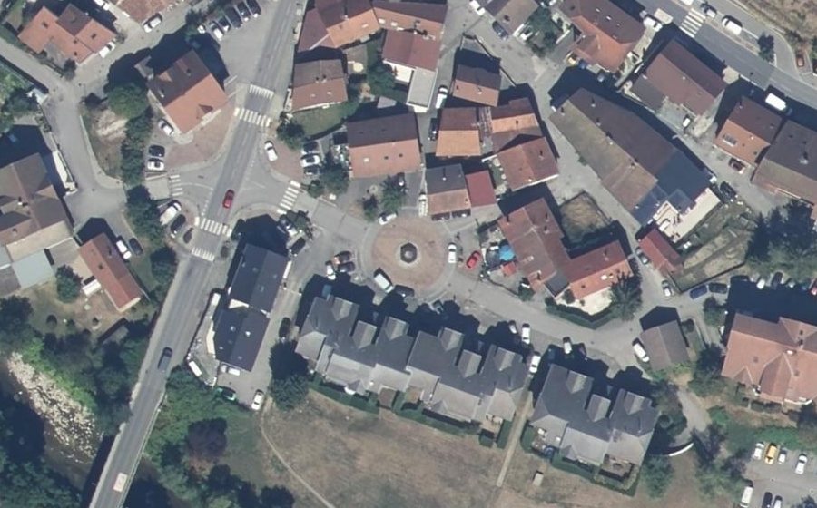 Vue aérienne du Place de la Fruitière