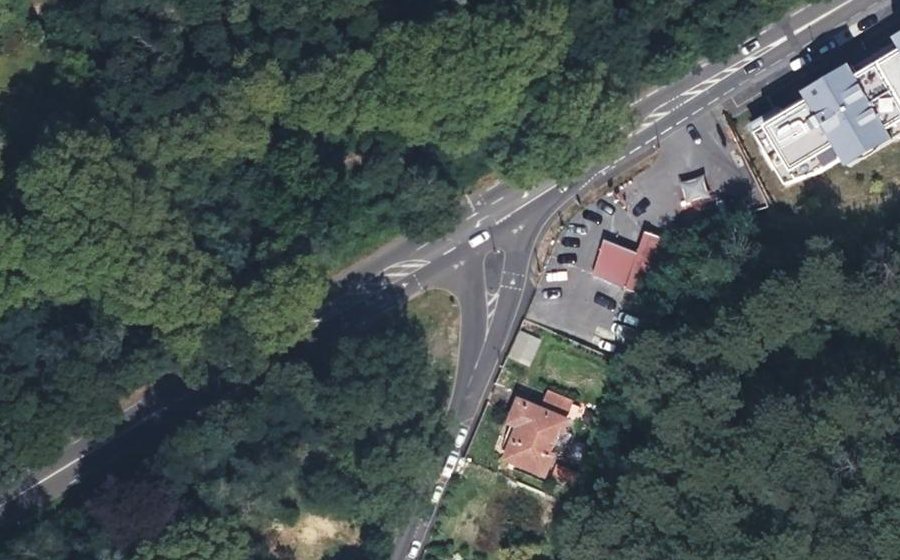Vue aérienne du Rond-point anonyme n°1460756856