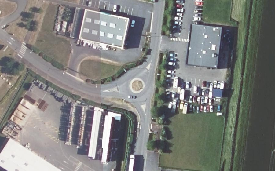 Vue aérienne du Rond-point anonyme n°146619127
