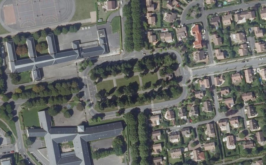 Vue aérienne du Place du Clos Saint-Georges