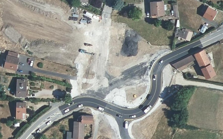 Vue aérienne du Rond-point anonyme n°1471911414