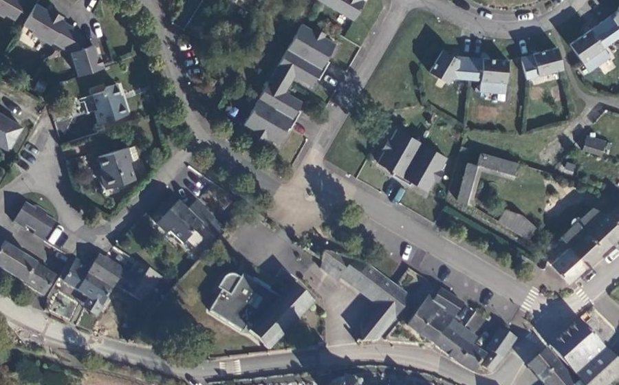 Vue aérienne du Rond-point anonyme n°1473730573
