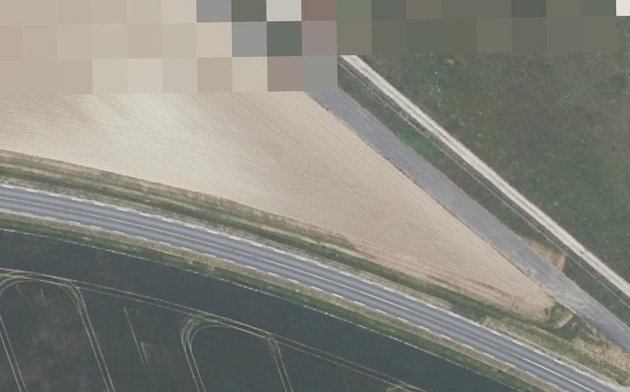 Vue aérienne du Rond-point anonyme n°1482808310