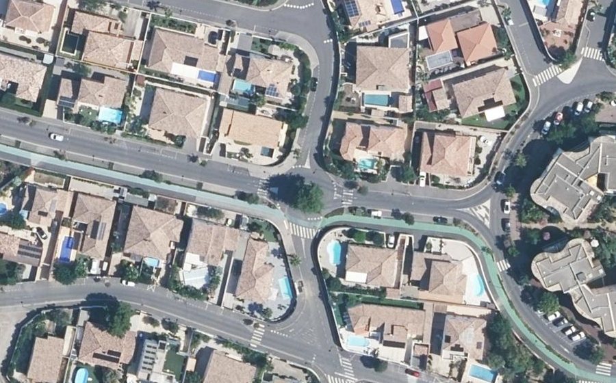 Vue aérienne du Rond-point anonyme n°149404292