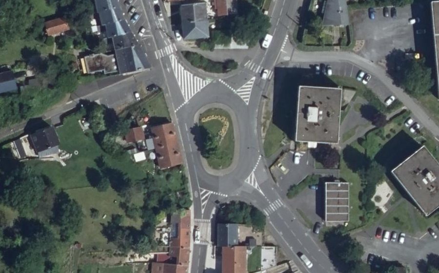 Vue aérienne de la Place des Combattants en Afrique du Nord