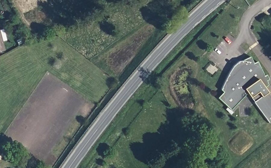 Vue aérienne du Rond-point anonyme n°1506773303
