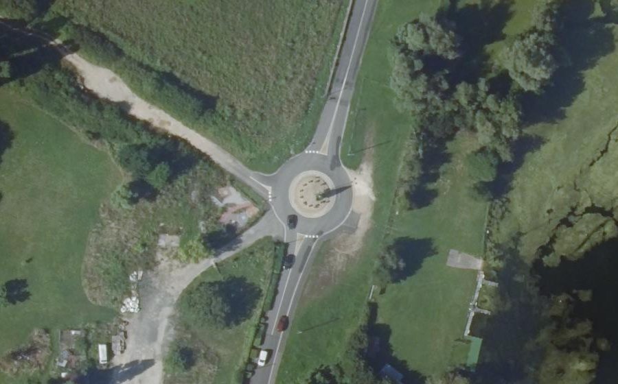 Vue aérienne du Rond-point anonyme n°151204849