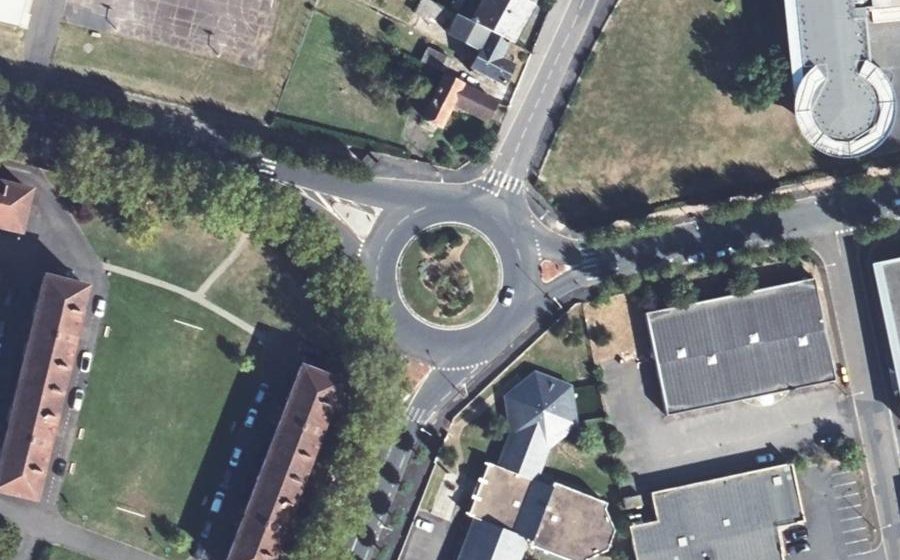 Vue aérienne du Rond-Pointdu Docteur Labarbe