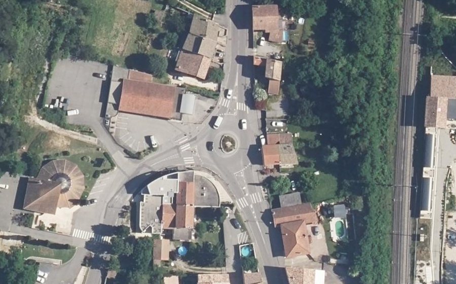 Vue aérienne du Rond-point anonyme n°152010802