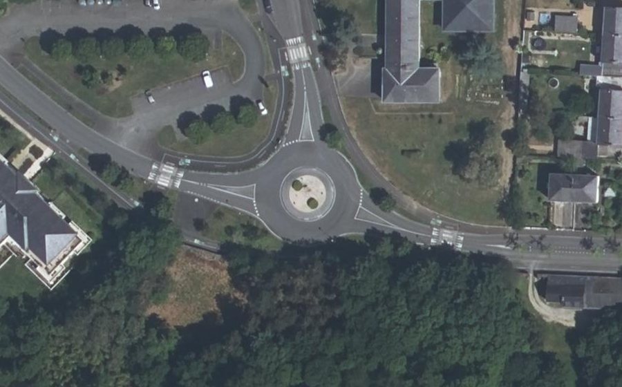 Vue aérienne du Rond-Point de l'Ancienne Piscine
