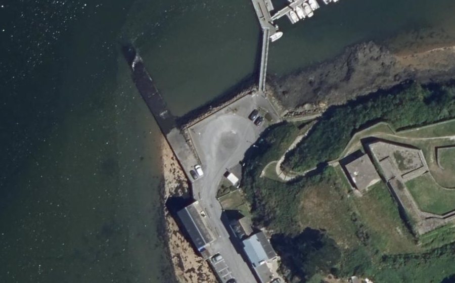 Vue aérienne du Rond-point anonyme n°153525538