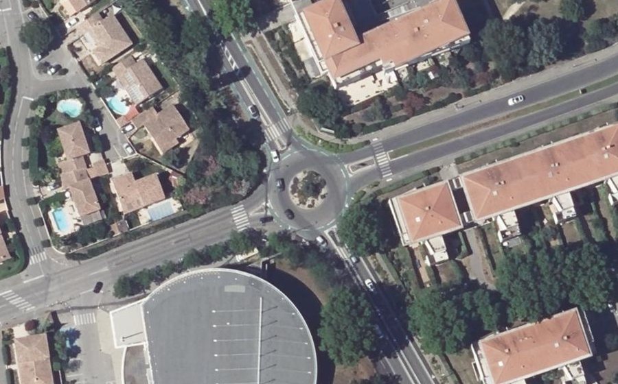 Vue aérienne du Rond-Point des Anciens du Corps Expéditionnaire Français Morts Pour la France en Indochine