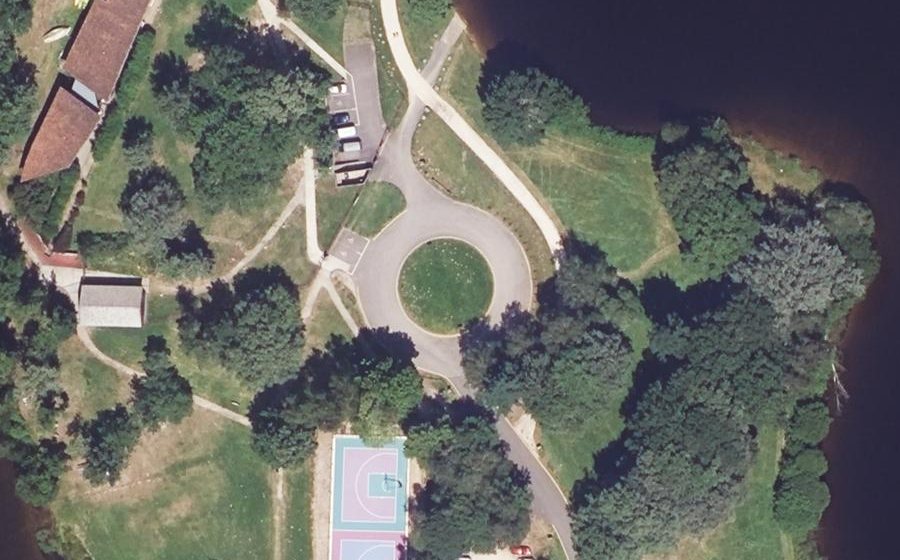 Vue aérienne du Rond-point anonyme n°154234657