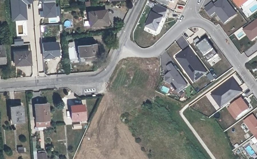 Vue aérienne du Rond-point anonyme n°1547187878