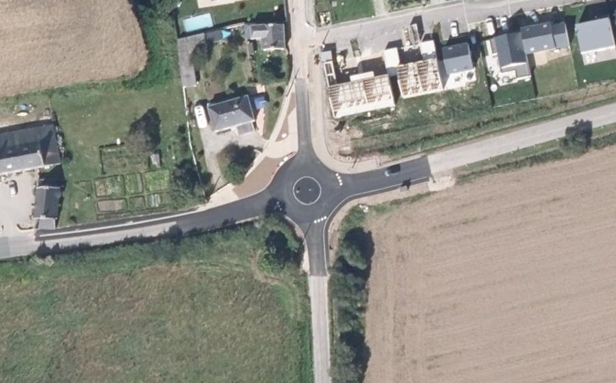 Vue aérienne du Rond-point anonyme n°1547231791