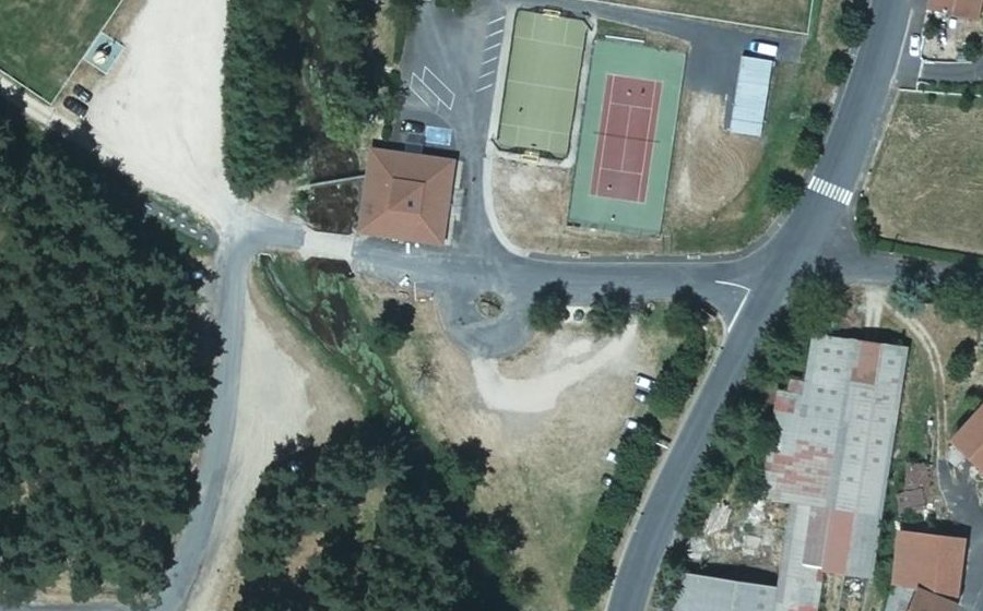 Vue aérienne du Rond-point anonyme n°1547413321