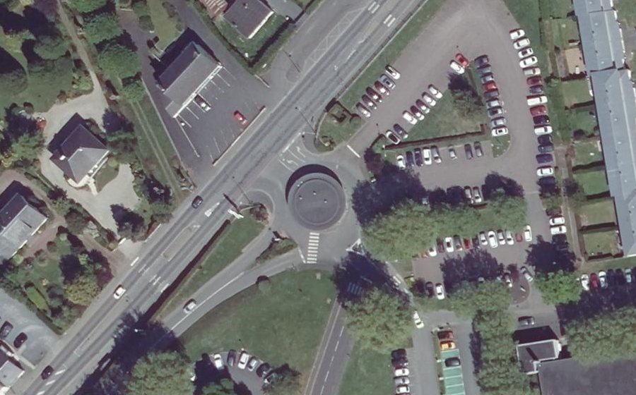Vue aérienne du Rond-point anonyme n°157115746