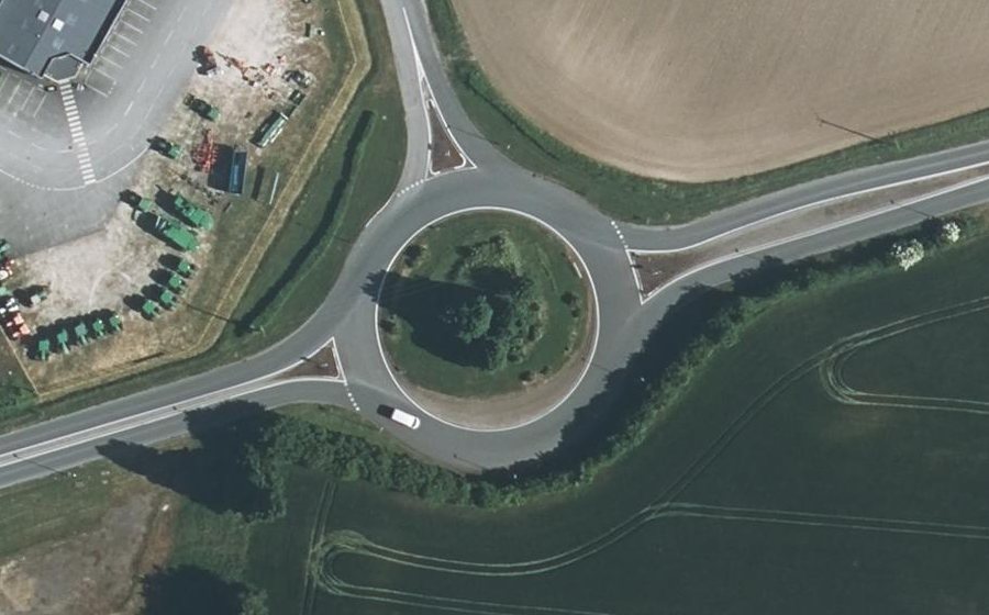 Vue aérienne du Rond-point anonyme n°15715467