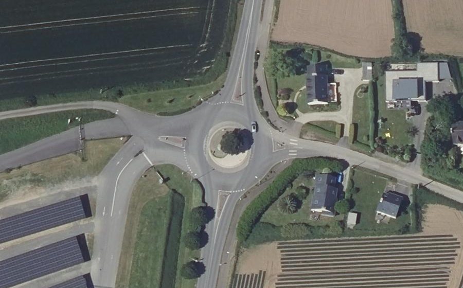 Vue aérienne du Rond-point anonyme n°15806066