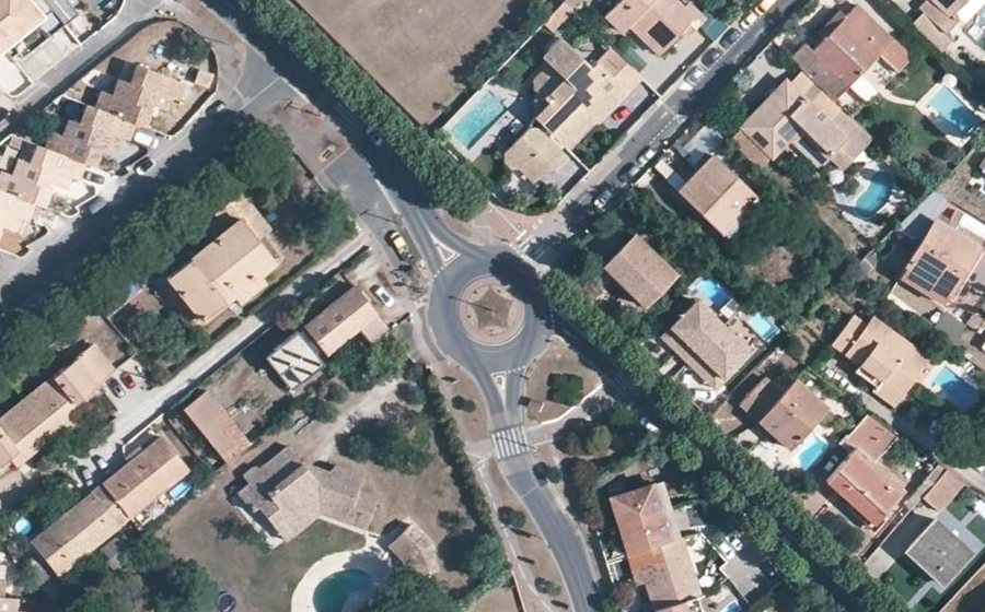 Vue aérienne du Giratoire de la Croix du Languedoc
