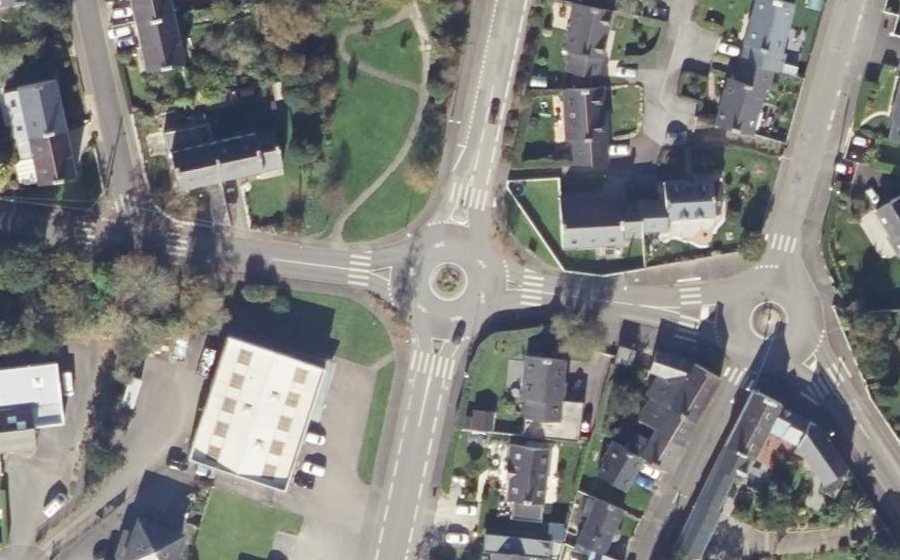 Vue aérienne du Rond-point anonyme n°15822717