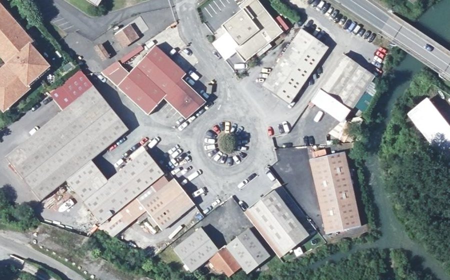 Vue aérienne du Zone Artisanale de Martin Zaharrenea