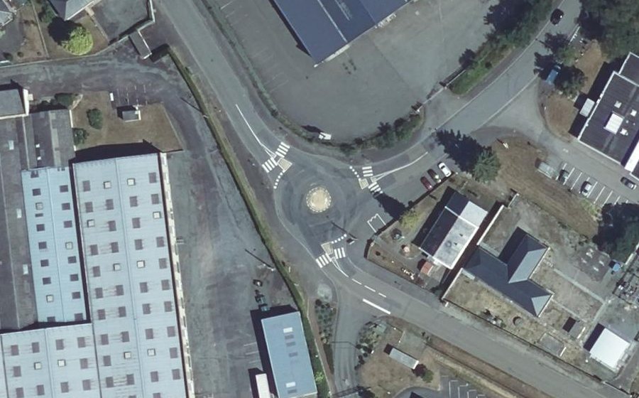 Vue aérienne du Rond-Point Route de la Boorie