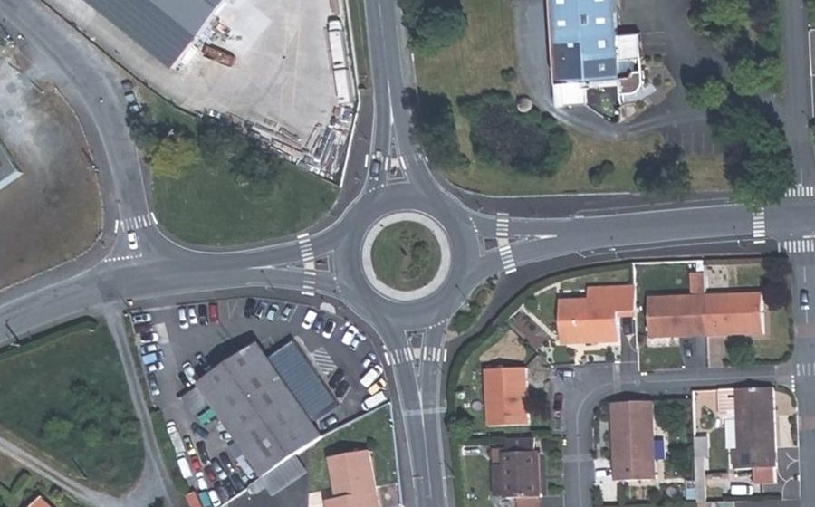 Vue aérienne du Rond-Point des Petites Places