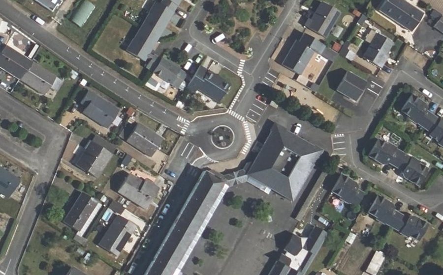 Vue aérienne du Rue du Haut-Bourg
