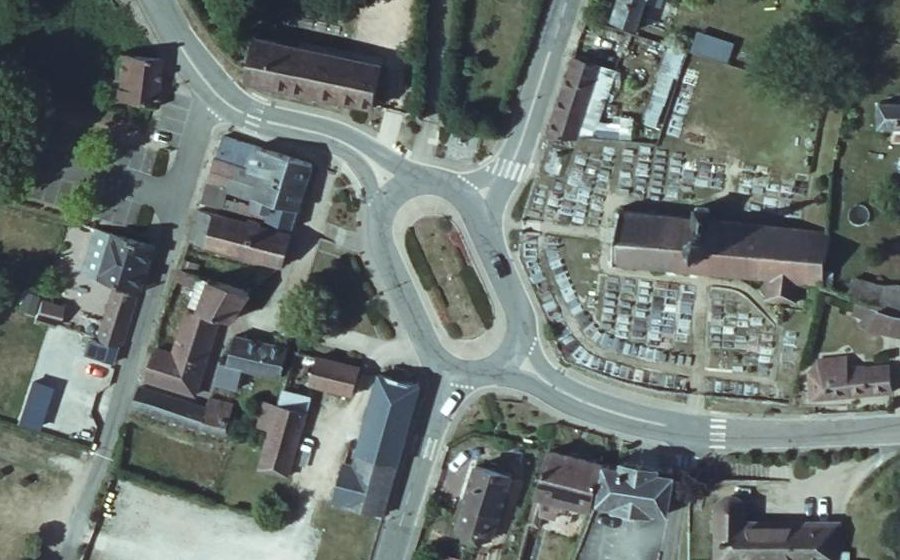 Vue aérienne de la Place de l'Église