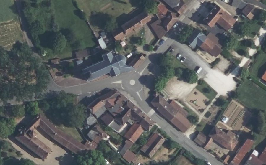 Vue aérienne du Place Gilbert Bécaud